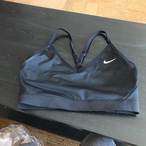 Black nike sports bra